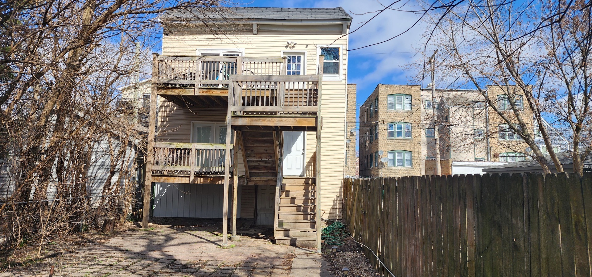 Property Photo:  3512 W Belden Avenue 1  IL 60647 