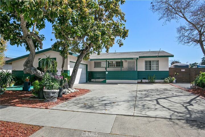 Property Photo: 3178 W Lindacita Lane CA 92804