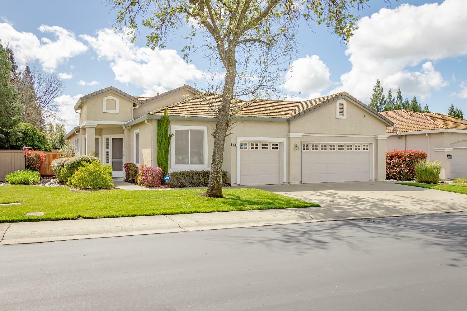 Property Photo:  1225 Beckett Drive  CA 95747 