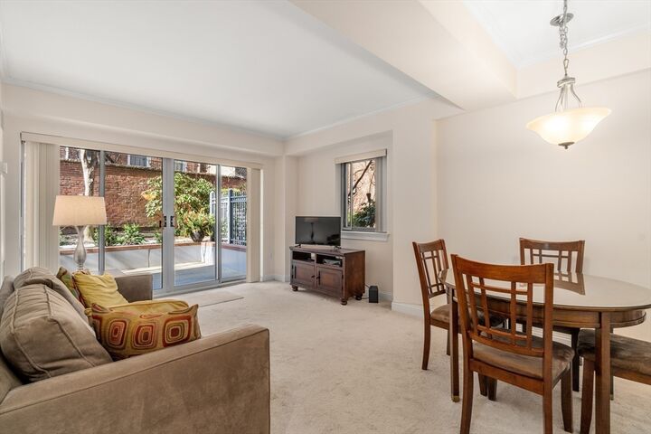 Property Photo: 44 Prince St 108 MA 02113