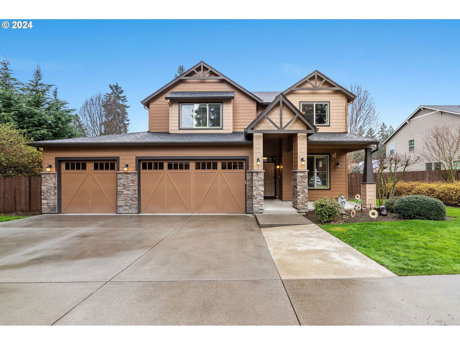 Property Photo:  14808 NE 97th Cir  WA 98682 