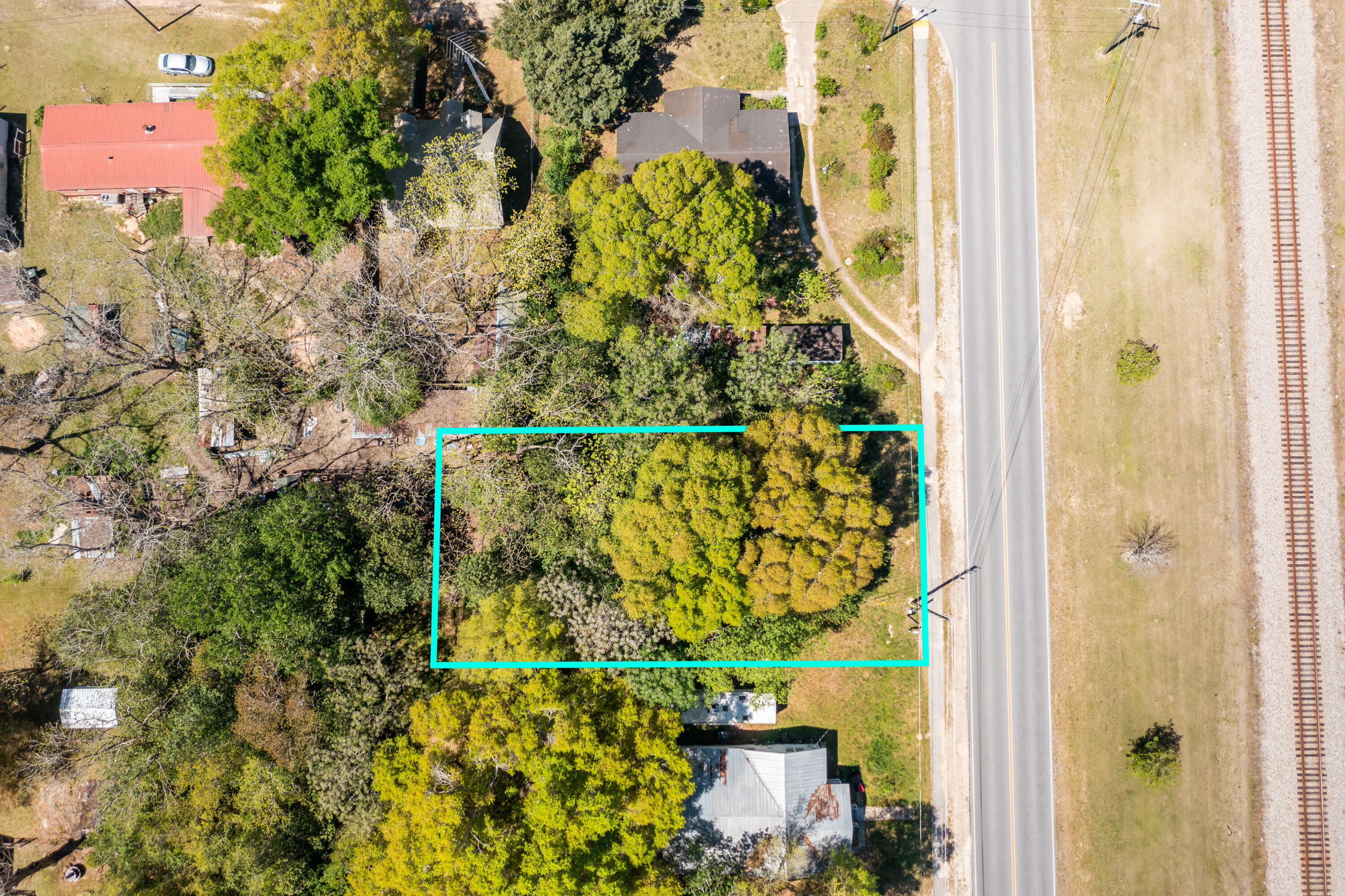 Property Photo:  Lot On W Live Oak Avenue  FL 32435 