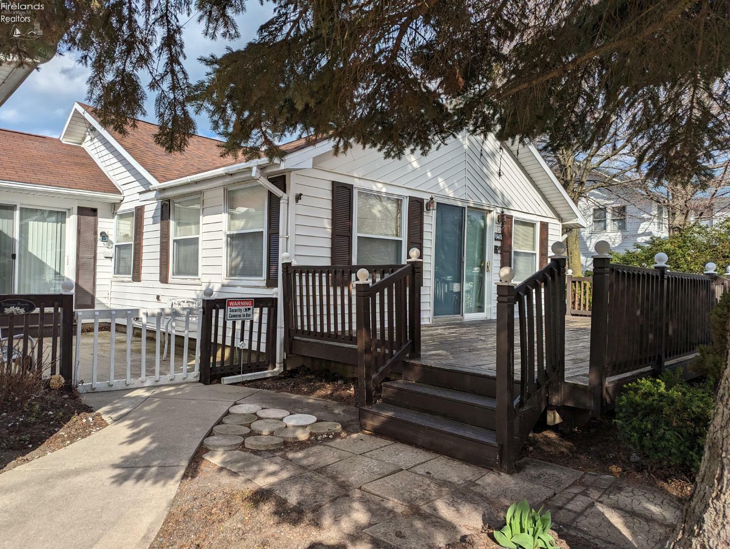 Property Photo:  8411 W Division Street  OH 43449 