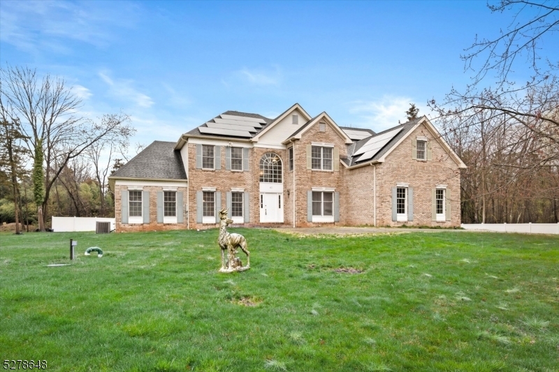 Property Photo: 40 Aster Ct NJ 08502
