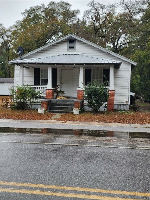 Property Photo:  1105 N Green Street  SC 29936 