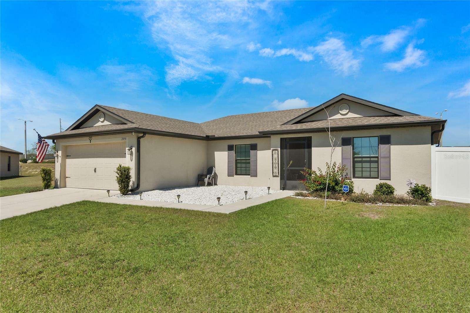 Property Photo: 1979 Piedmont Court FL 34753
