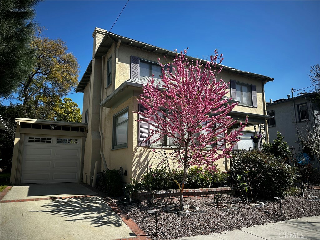 Property Photo:  624 N Indian Hill Boulevard  CA 91711 