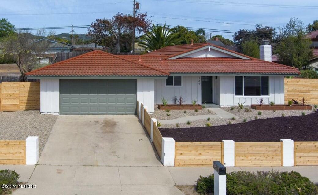 Property Photo: 4169 Constellation Road CA 93436