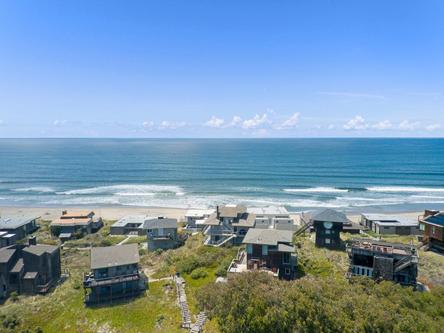Property Photo: 127 Cormorant Way CA 95076
