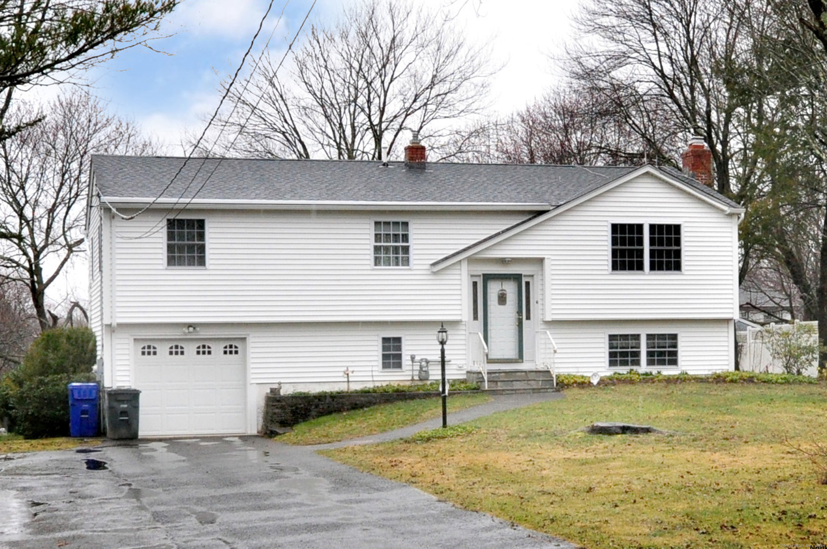 Property Photo:  393 Torringford East Street  CT 06790 