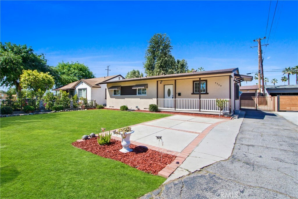 Property Photo:  4209 N Yaleton Avenue  CA 91722 