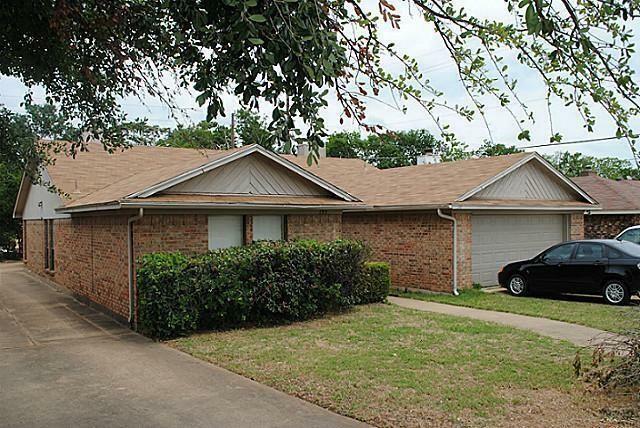 Property Photo:  135 Wildwood Drive  TX 75137 