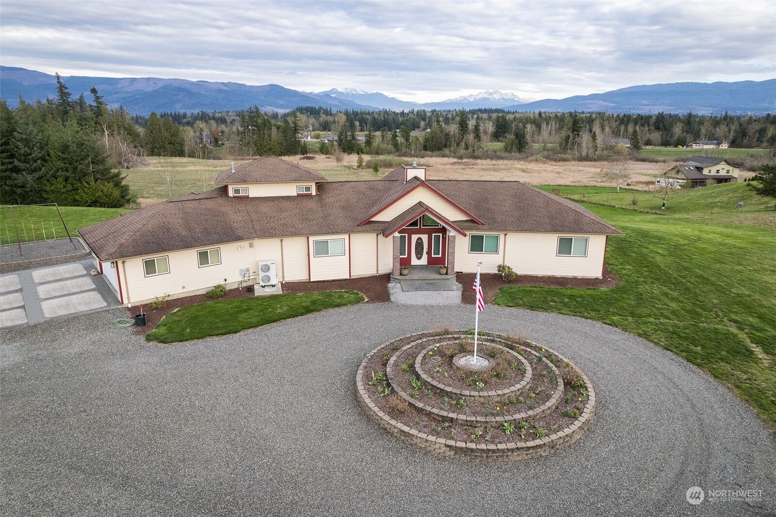 Property Photo:  2131 Central Road  WA 98247 