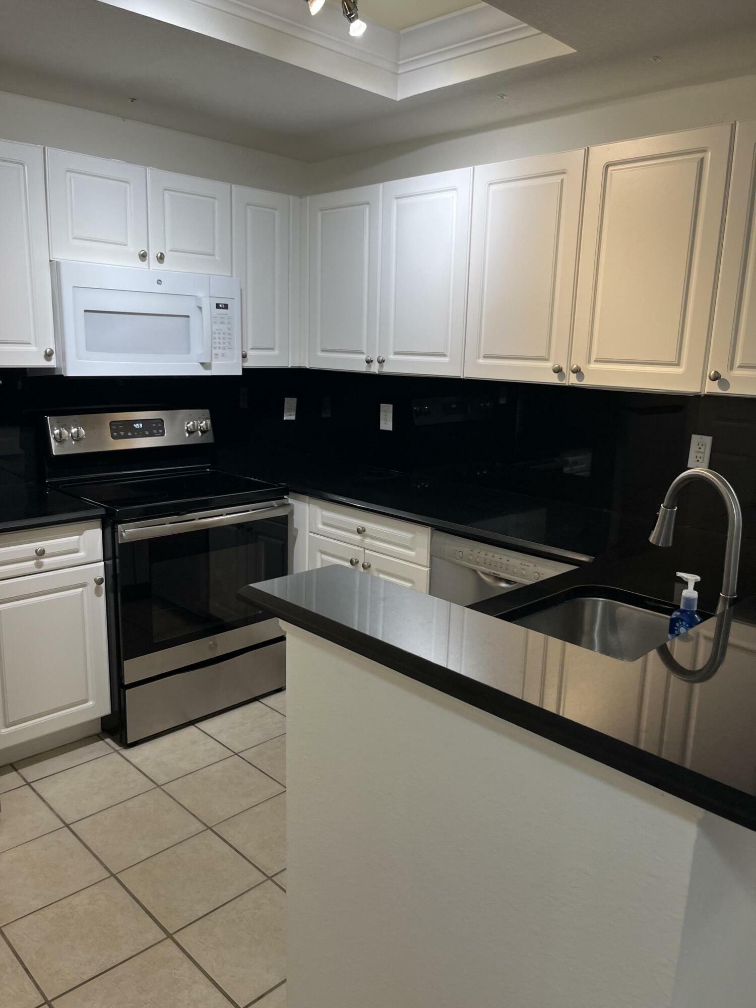Property Photo: 2804 Sarento Place 109 FL 33410