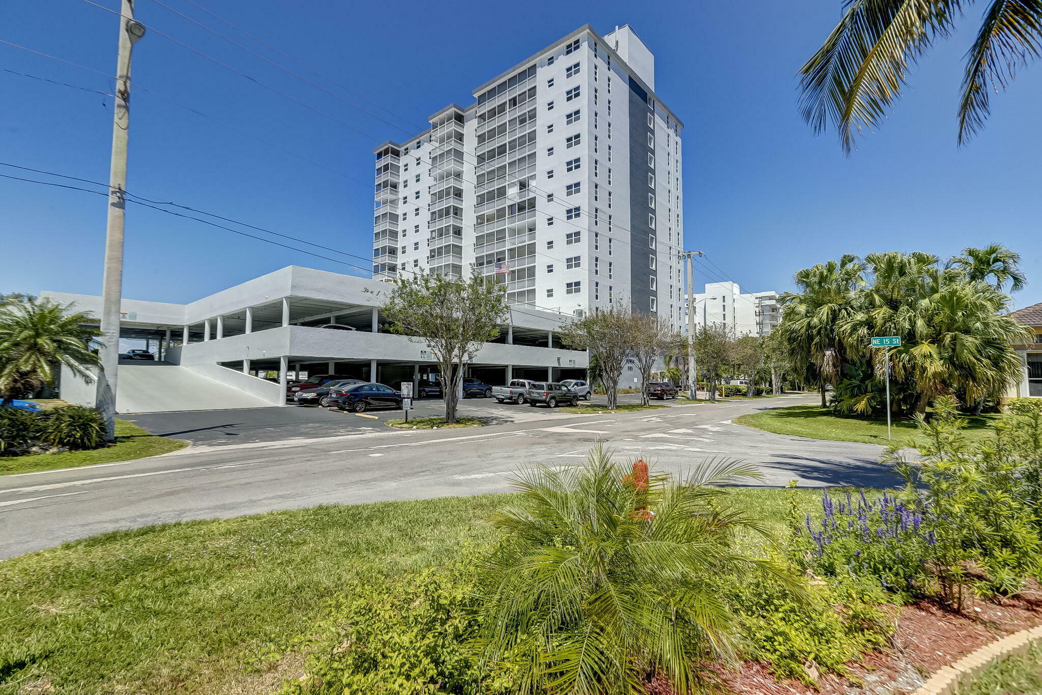 Property Photo:  1505 N Riverside Drive 408  FL 33062 