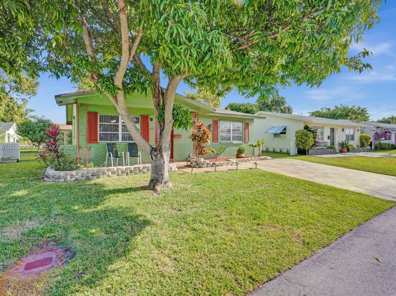 Property Photo:  4925 NW 52nd Ct  FL 33319 