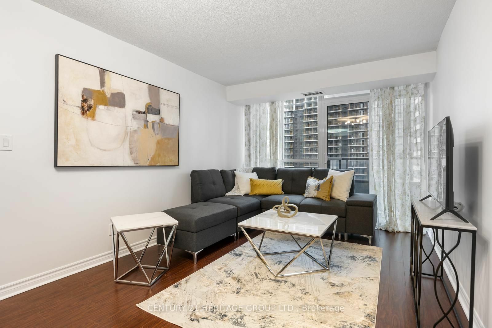 Property Photo:  35 Hollywood Ave 2212  ON M2N 0A9 