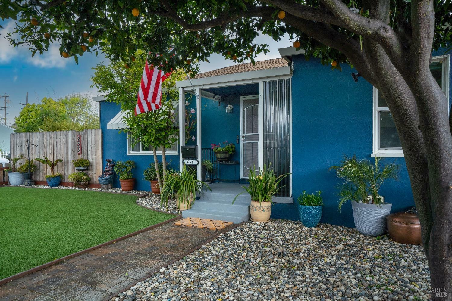 Property Photo:  828 Lassen Street  CA 94591 