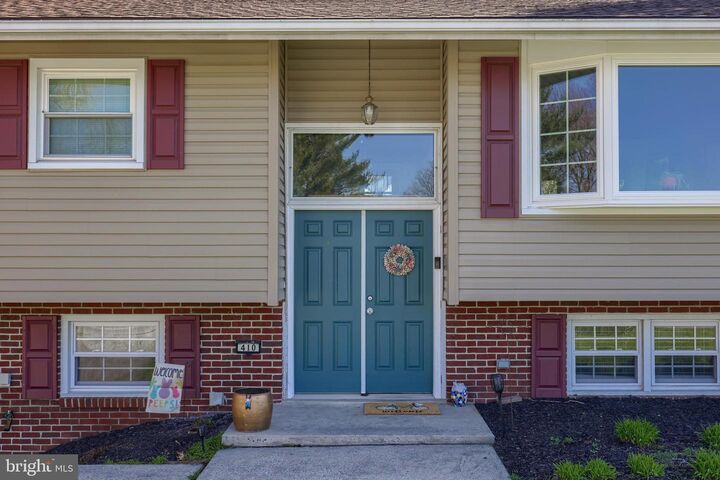 410 Biscayne Road  Lancaster PA 17601 photo