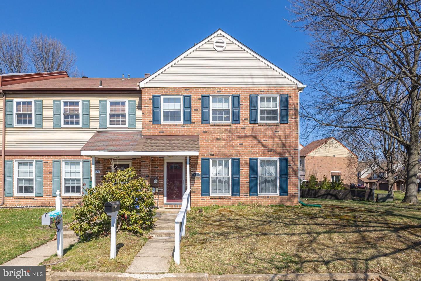 Property Photo: 208 Farleigh Court PA 19047