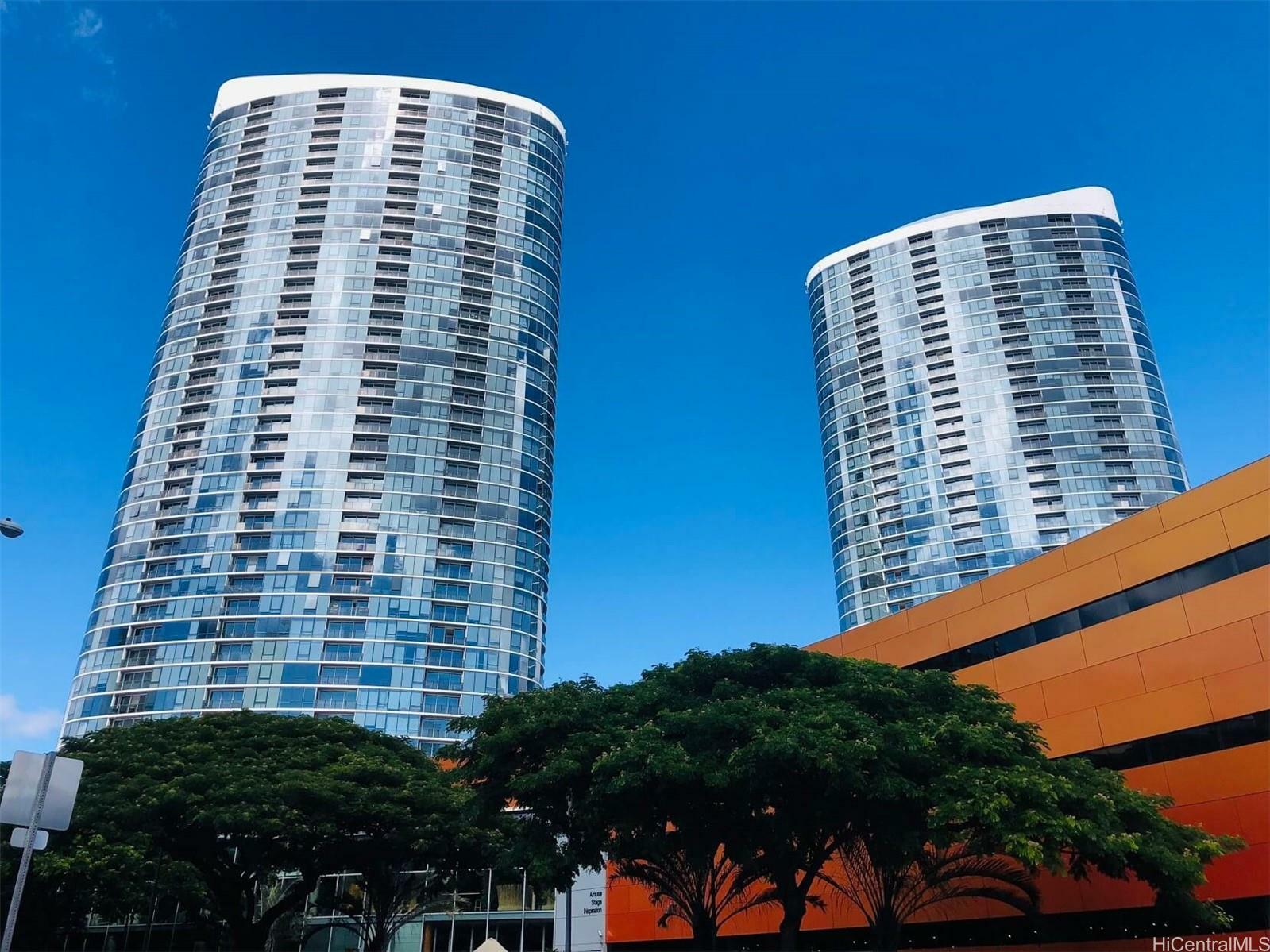 Property Photo:  1296 Kapiolani Boulevard 3805  HI 96814 