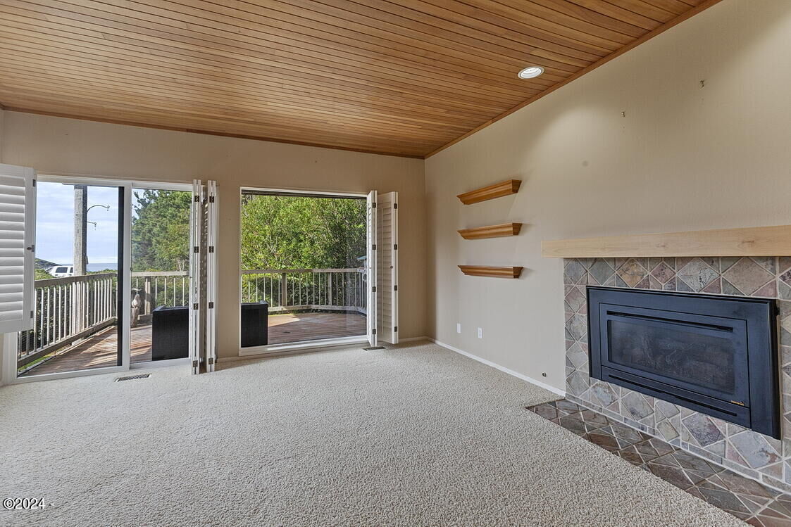 Property Photo:  4175 Oregon Coast Highway A-3  OR 97341 