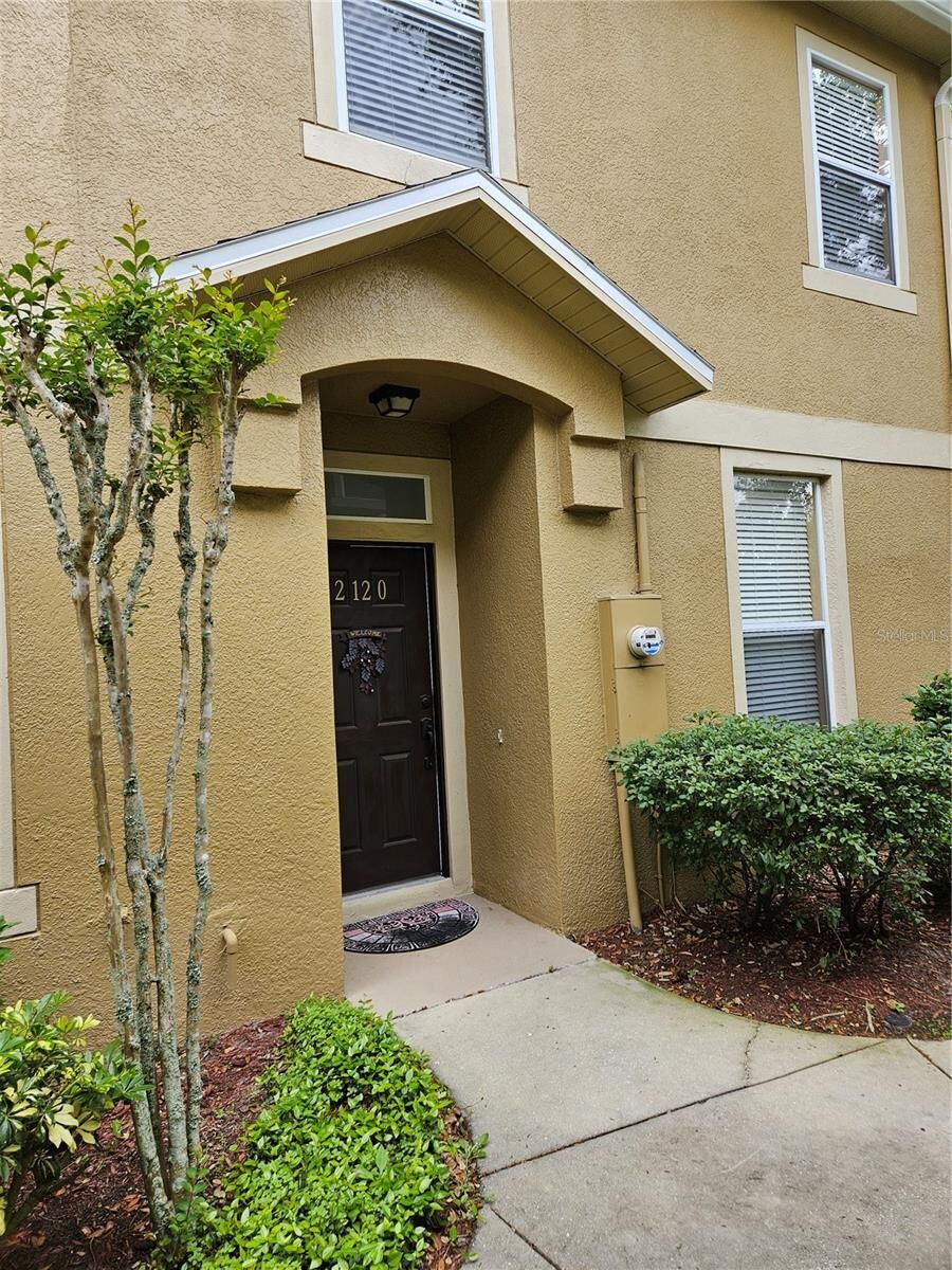 Property Photo: 2120 Little Gem Loop FL 32773