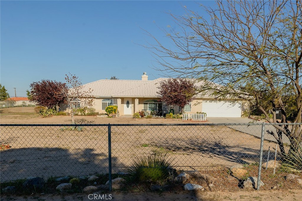 Property Photo:  11587 Hemlock Avenue  CA 92345 