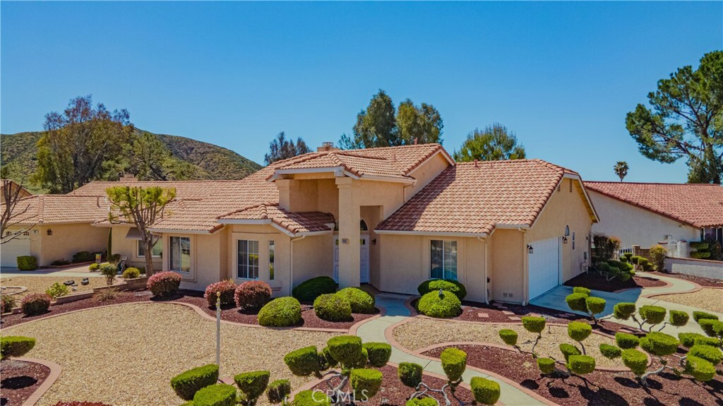 Property Photo:  2897 Banyan Tree Lane  CA 92545 