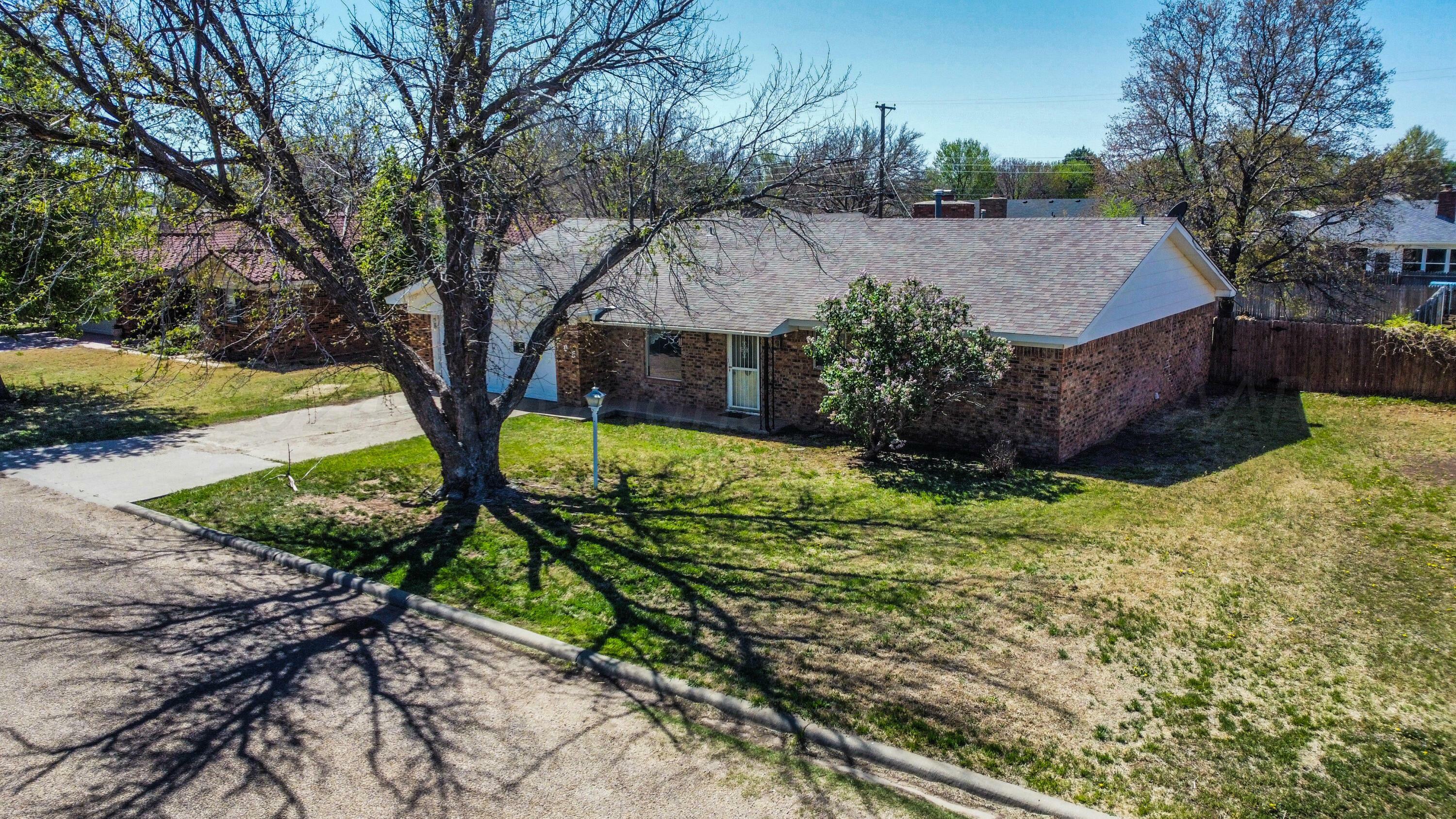 Property Photo:  306 Romero Street  TX 79036 