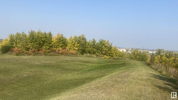Property Photo:  3010 Wayne Way  AB T9M 1V3 