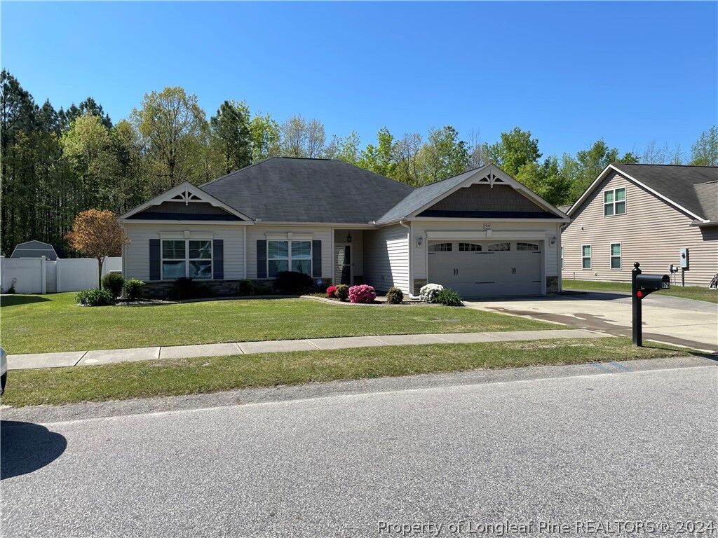 Property Photo:  974 St Johns Loop  NC 28376 