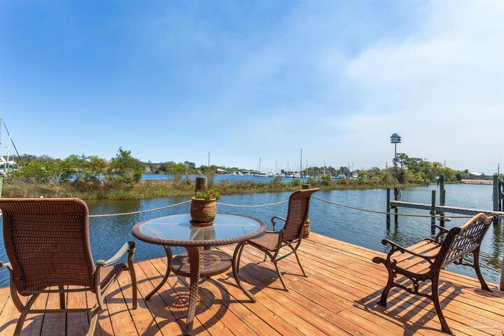 Property Photo:  1259 Mahogany Mill Rd 1259, 1261, 1263  FL 32507 