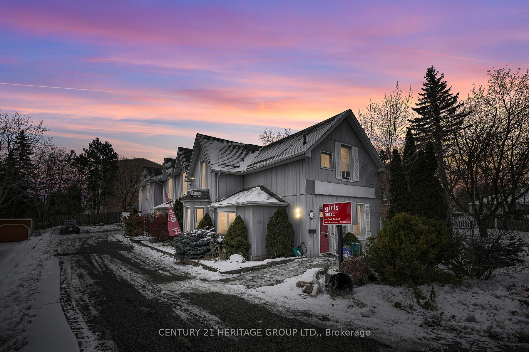 Property Photo: 482 Queen St ON L3Y 2H3