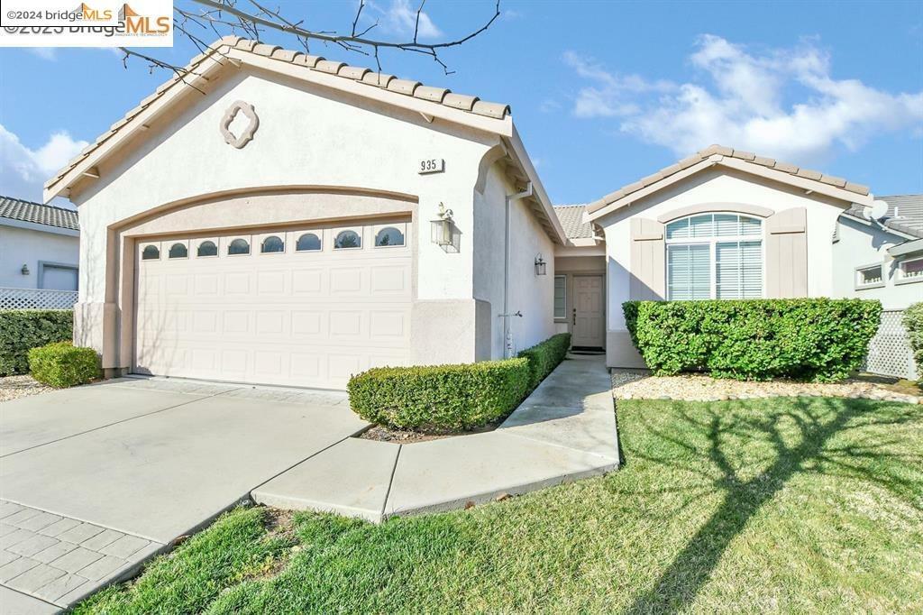 Property Photo:  935 Centennial Dr  CA 94513 