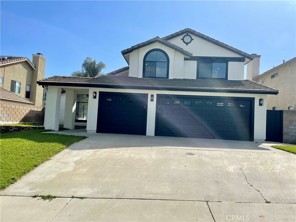 Property Photo:  15059 Christina Court  CA 92530 