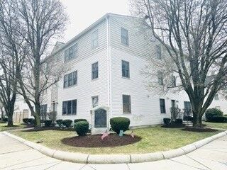 Property Photo:  3 Washington St 5  MA 02155 