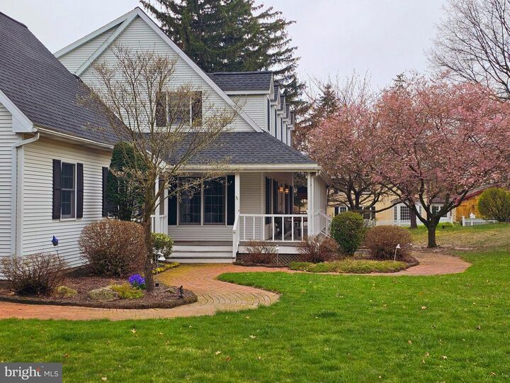 Home for sale in Easton 10 Schuler Lane, Easton, PA 18042