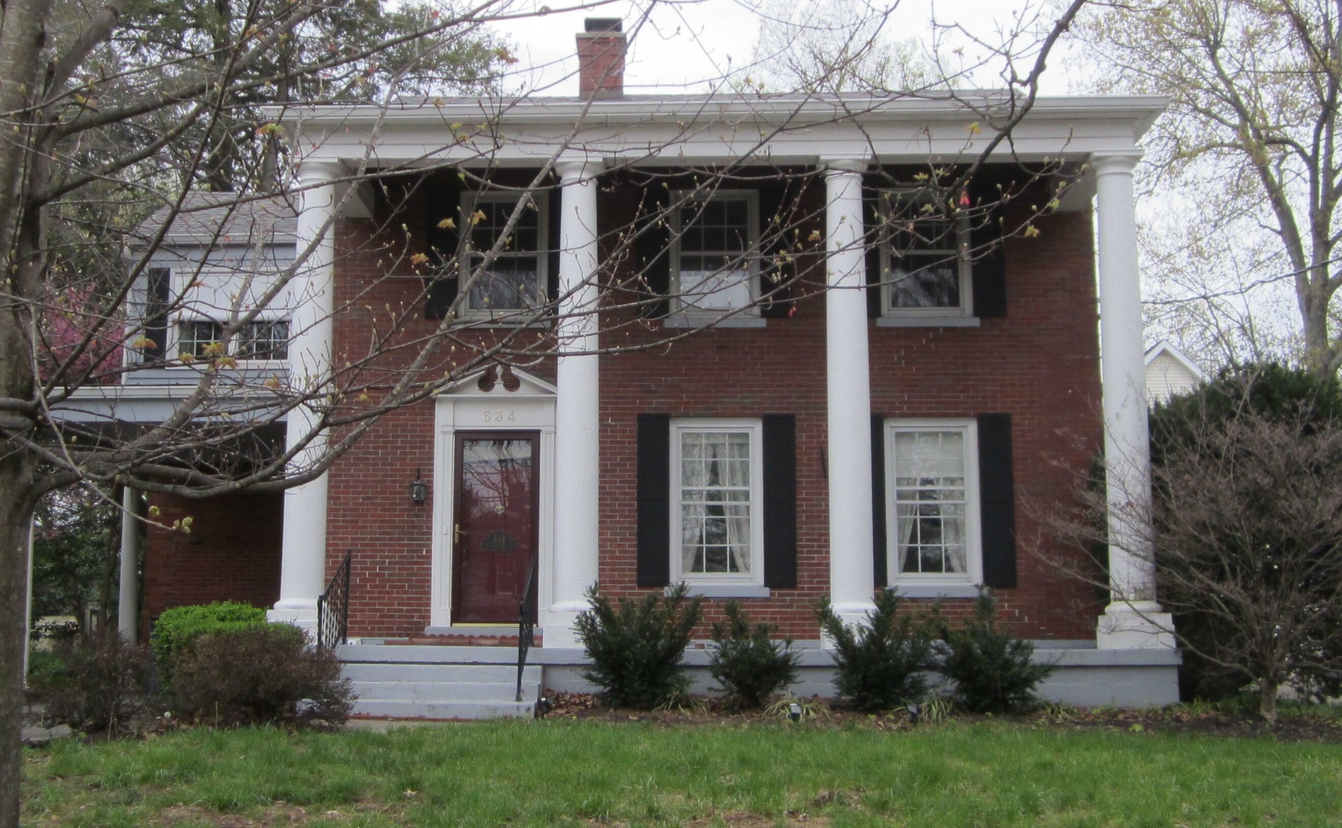 Property Photo:  634 North Third Street  KY 40422 