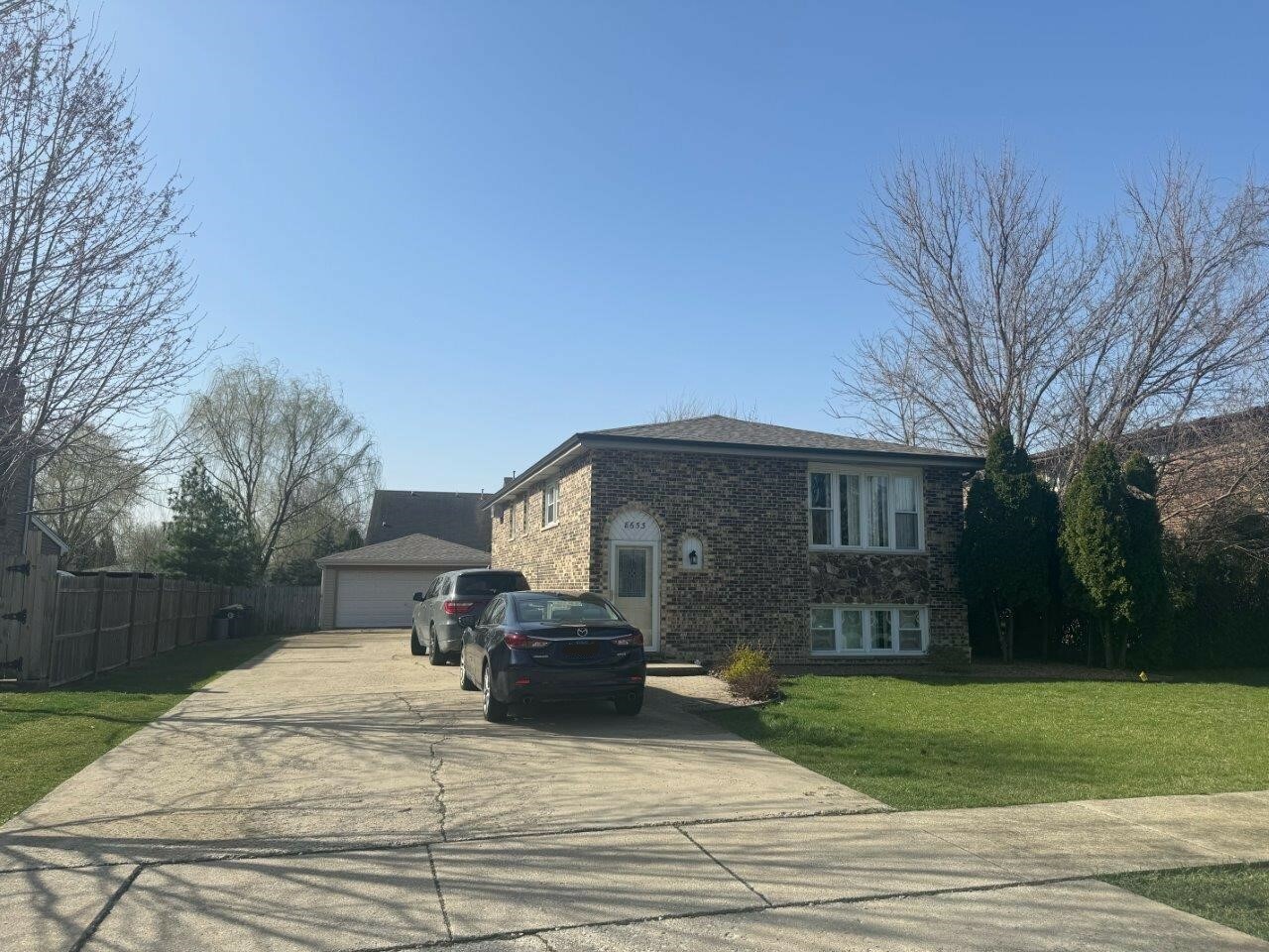 Property Photo:  8633 W 73rd Place  IL 60458 