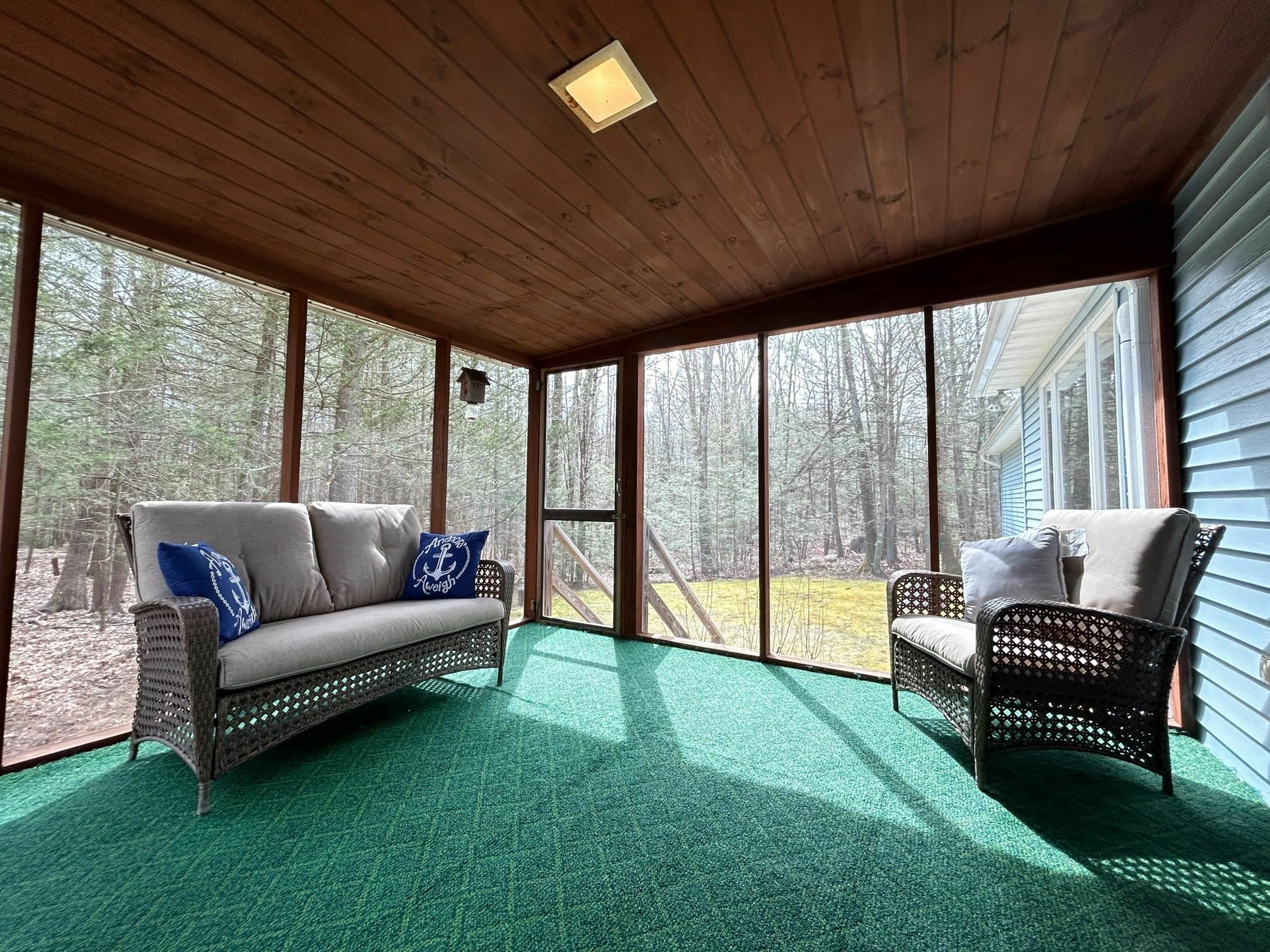 Property Photo:  7 Ridgewood Drive  NH 03848 