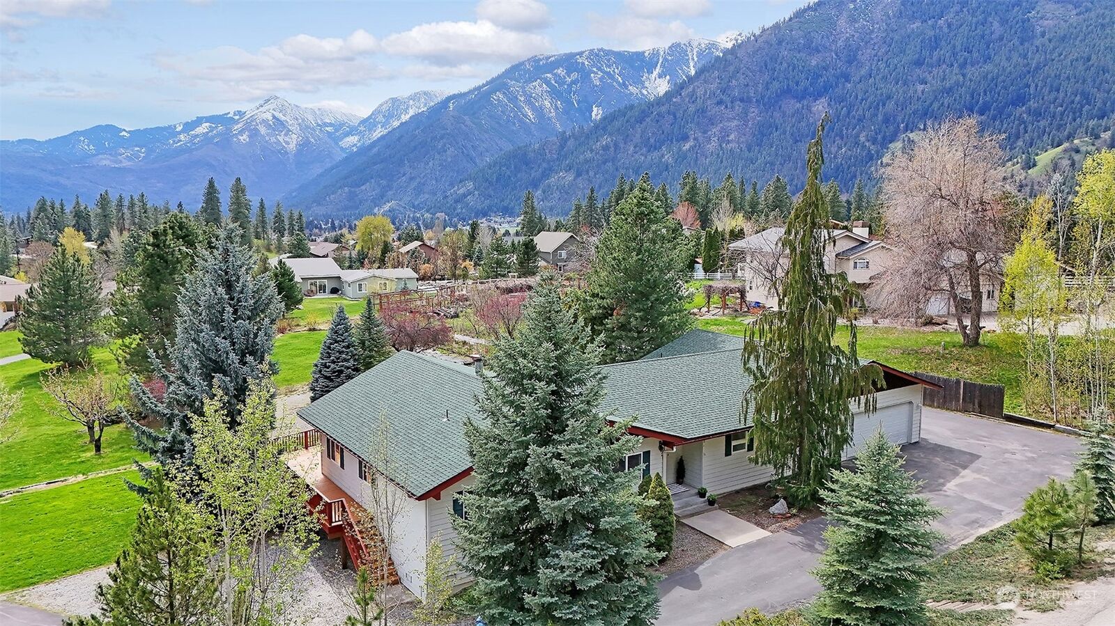 Property Photo:  10733 Titus Road  WA 98826 