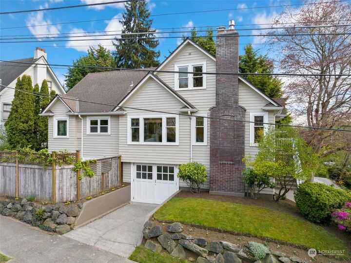 5768  28th Avenue NE  Seattle WA 98105 photo