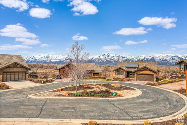 Property Photo:  1707 E Kings Peak Circle Cir N  UT 84032 