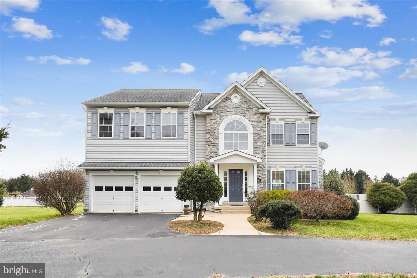 Property Photo:  46095 N Greens Rest Drive  MD 20634 