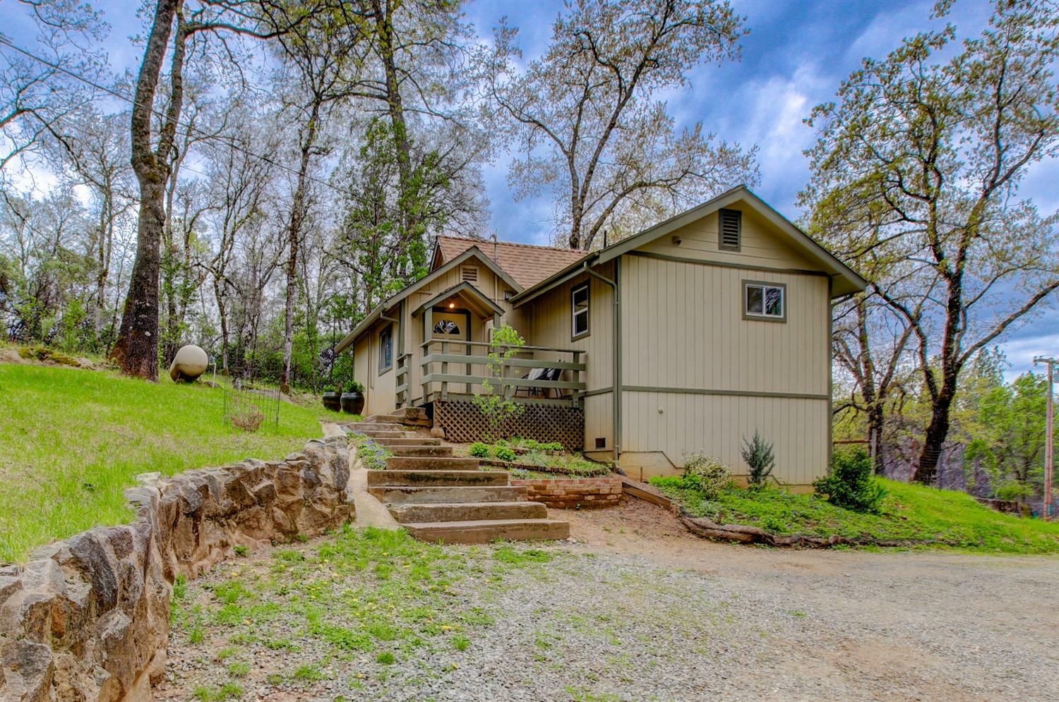 Property Photo:  12667 Shady Creek Drive  CA 95959 