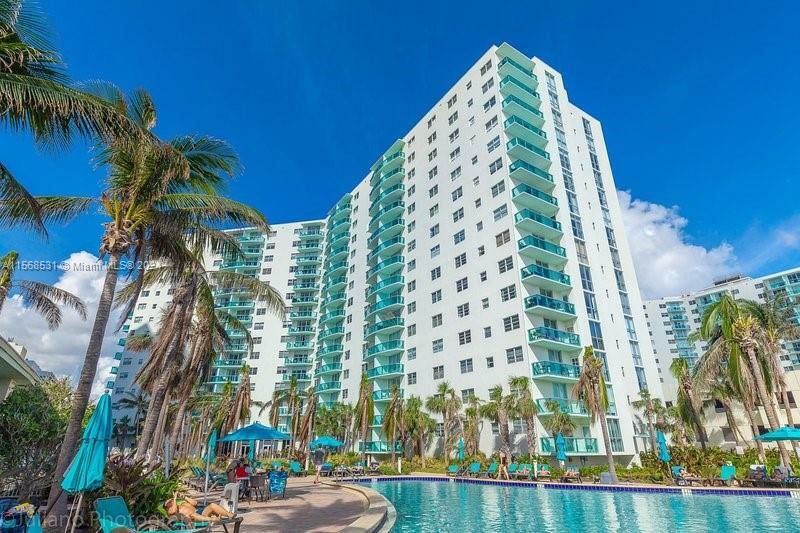 Property Photo:  3901 S Ocean Dr 4U  FL 33019 