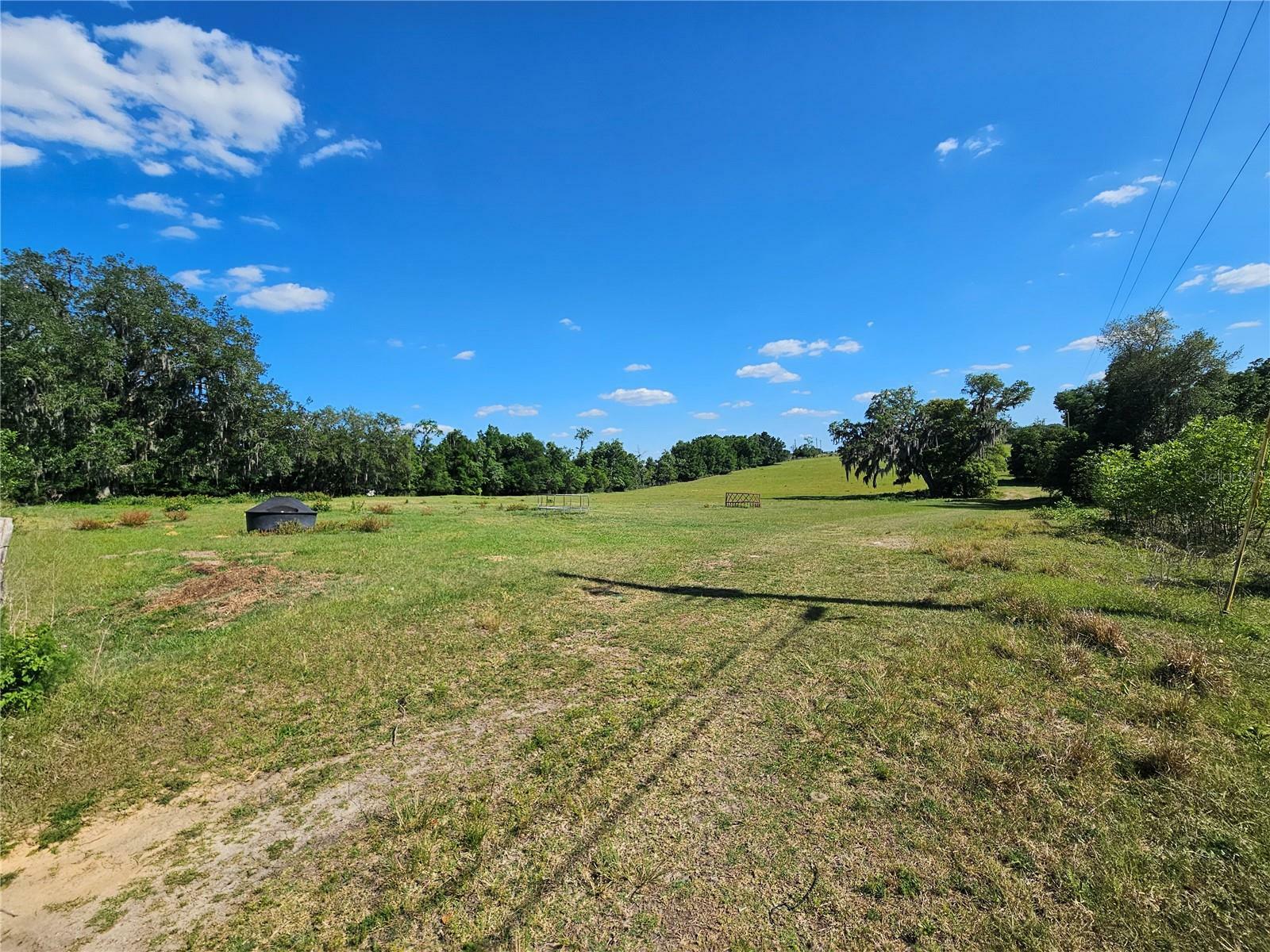 Property Photo: 38746 Clinton Avenue FL 33525