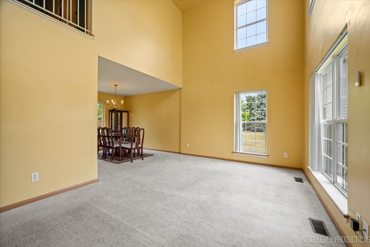 Property Photo: 422 Rachel Circle IL 60446