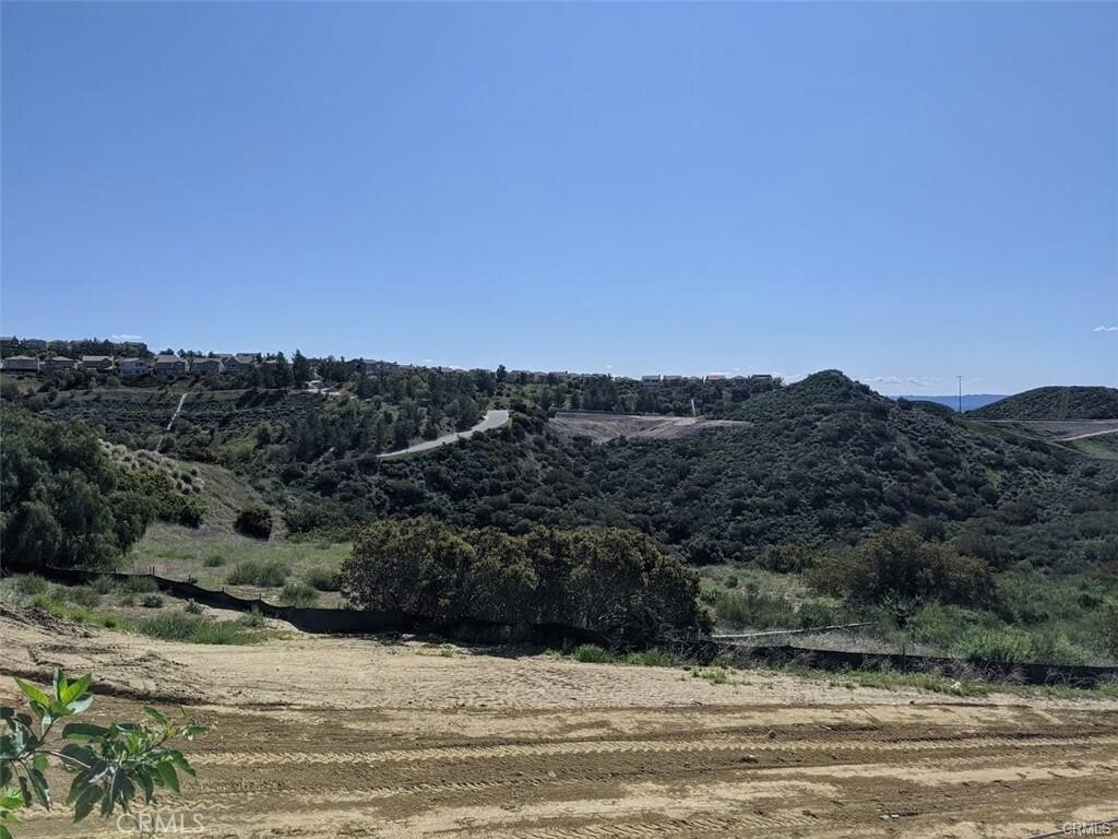 Property Photo:  30 Coya Trail  CA 91311 